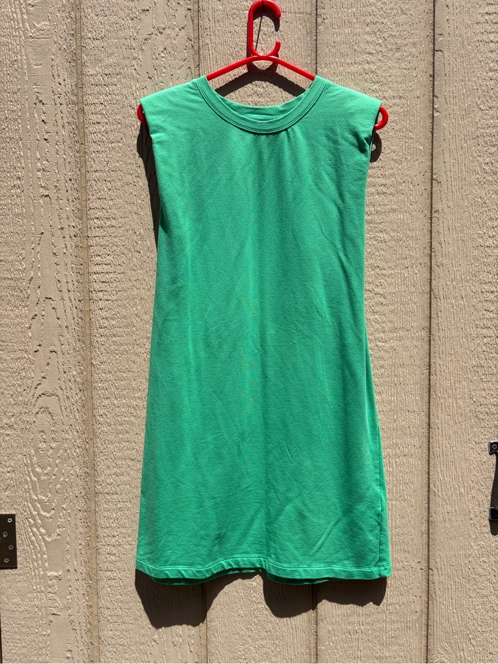 Sleeveless Mini Dress in Green - Clean, Casual Style